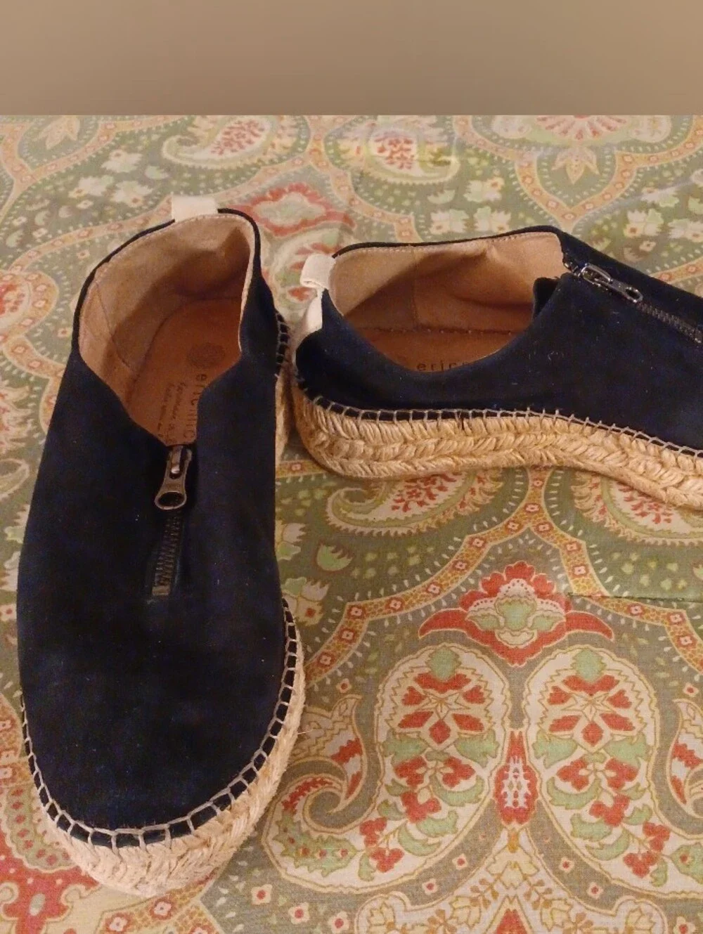 Eric Michael 38 7.5 7 1/2 black suede leather espadrilles loafers low heels shoe